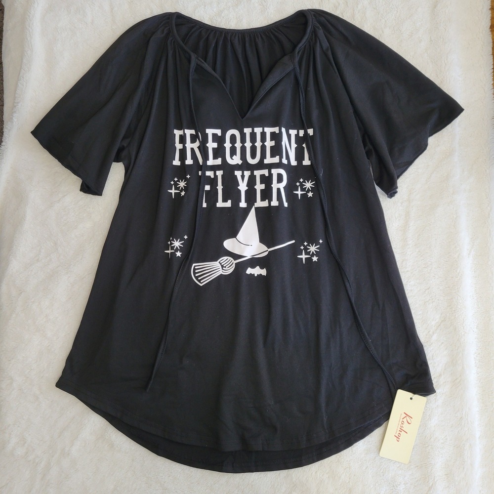 Roshop Frequent Flyer Graphic Tee Women Medium Black Witch Halloween Top